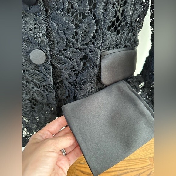 NEW Alexis Bonis Lace Tuxedo Jacket NWT Size Small - Picture 13 of 14